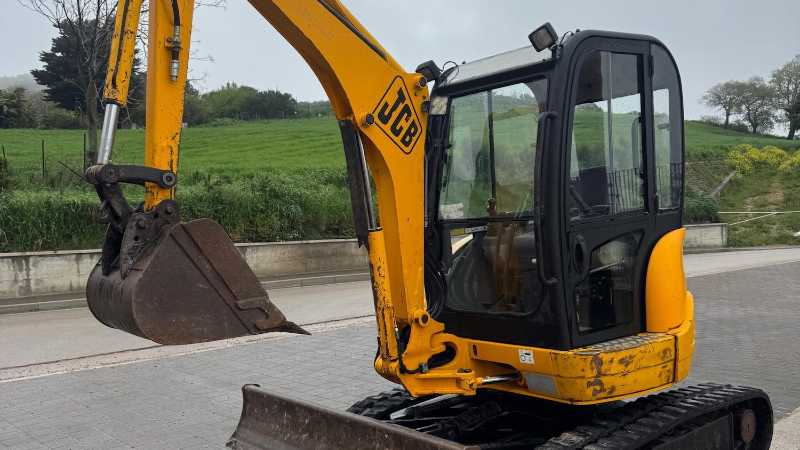 OmecoHub - JCB 8032Z